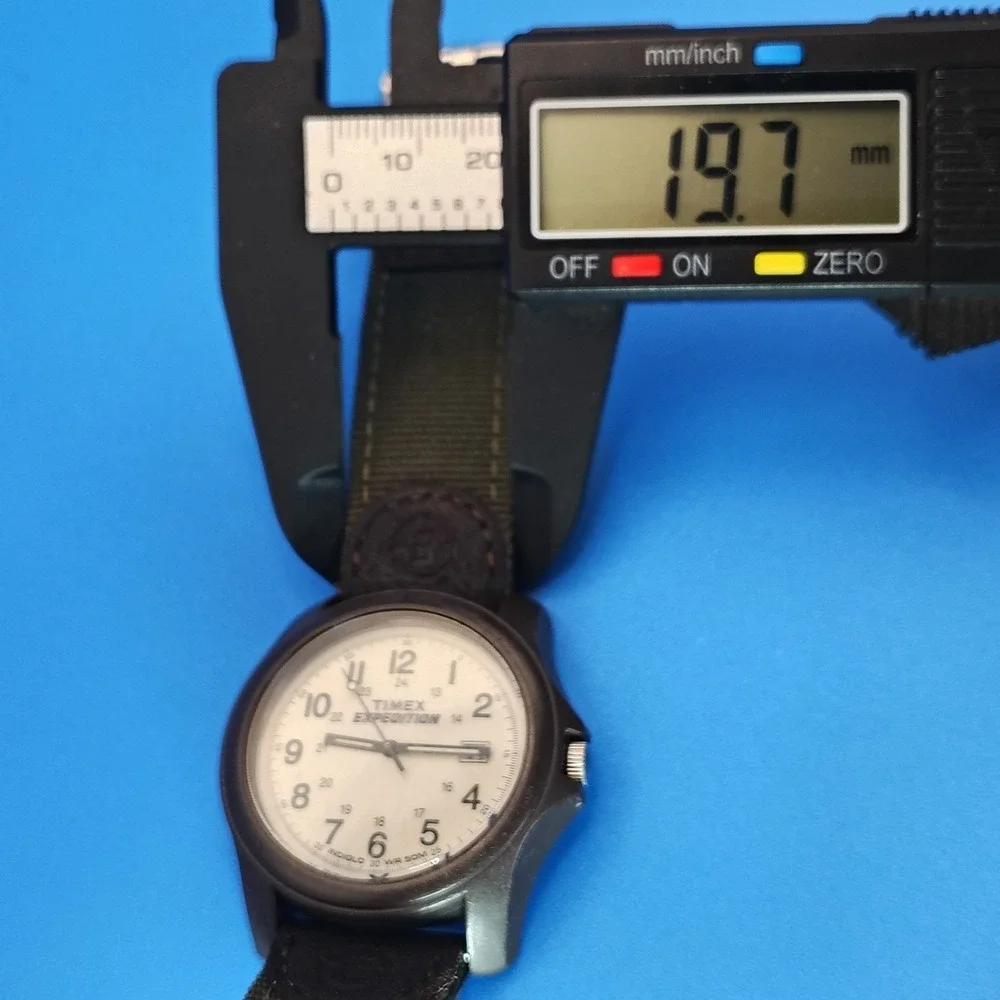 Vintage 2000 Timex Expedition Indiglo Date 38mm Mens Quartz Military Field Watch